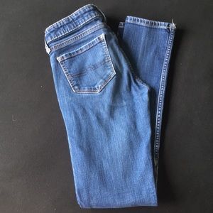 Juniors jeans